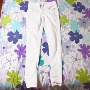 women’s old navy white jeans